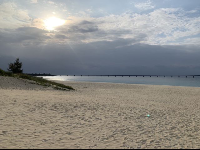 沖縄　宮古島観光　来間島へドライブ！見晴らしのいい展望台！そして東洋一のビーチへ！