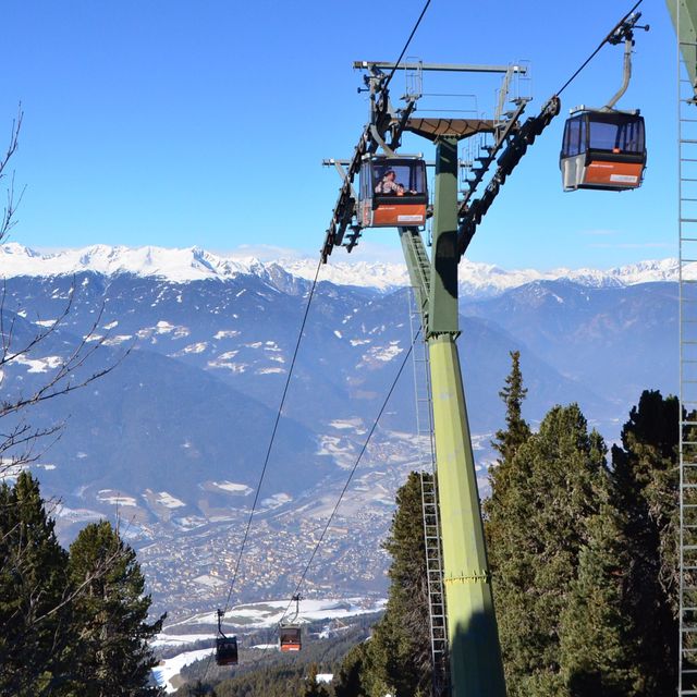 登上海拔2050米欣賞阿爾卑斯山雪景