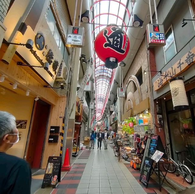 【大阪 千日前】道具屋筋の大きな提灯を、あなたはもう見たかしら？