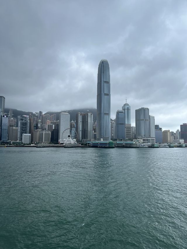 可以令人唞吓啖氣嘅東方之珠•維港遊