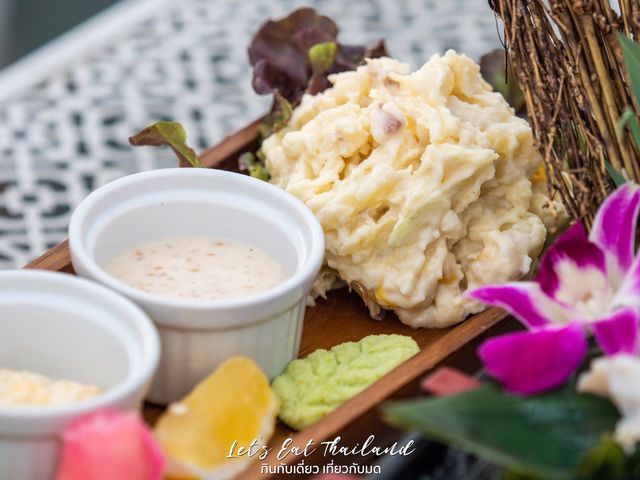 Impact Lakefront มาที่เดียวครบ ๆ 