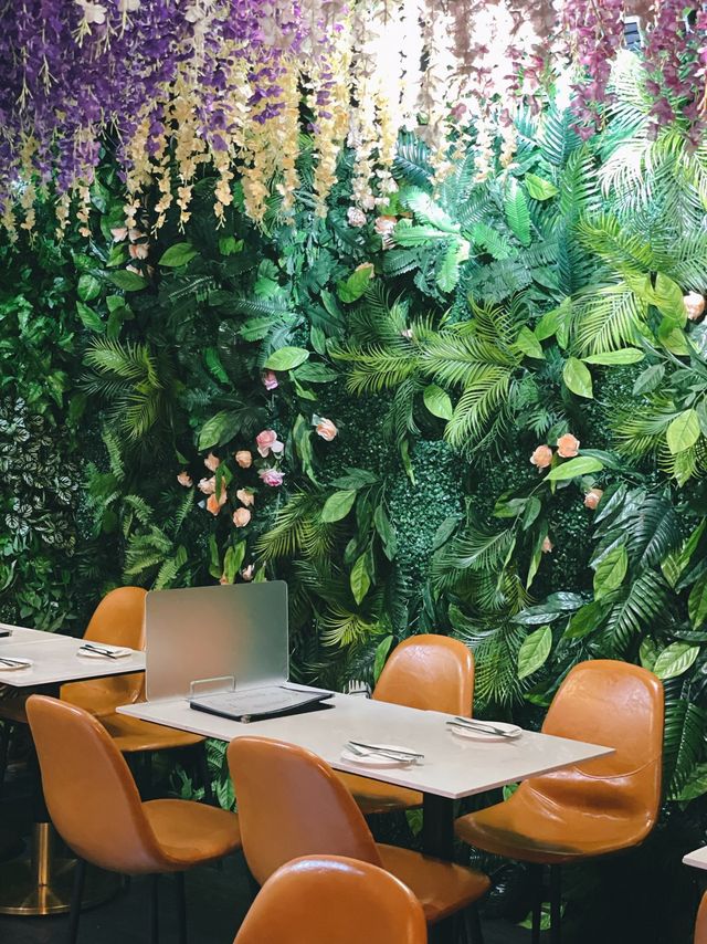 【尖沙咀｜世外桃源feel🌸🌿隱世浪漫西餐廳💕🍽】