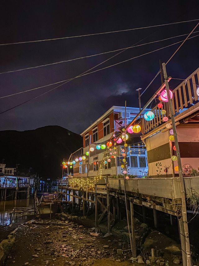 中秋靚靚打卡📸 大澳今年有水母燈🌟