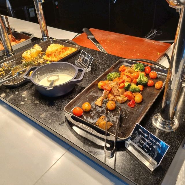 Breakfast @ Four Seasons KL