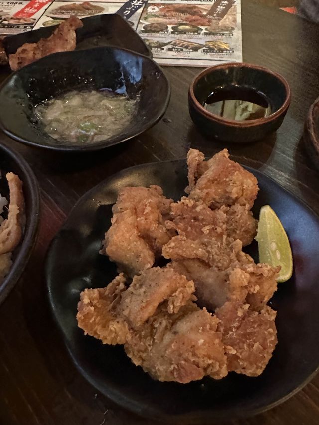 태국 방콕 아속역 근처 이자카야 🍢🍤🍜🍺