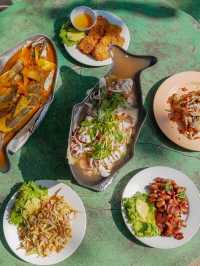 ร้านลับริมทะเล ที่คนภูเก็ตรู้จักกันดี