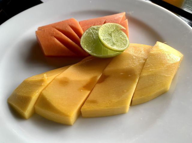 ตามหาความสงบบนเกาะลันตา @ Layana Resort and Spa