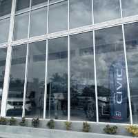 The most convenient Honda’s Centre 