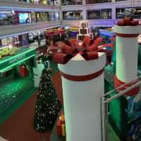 Xmas Decorations & flea market @ city sq 