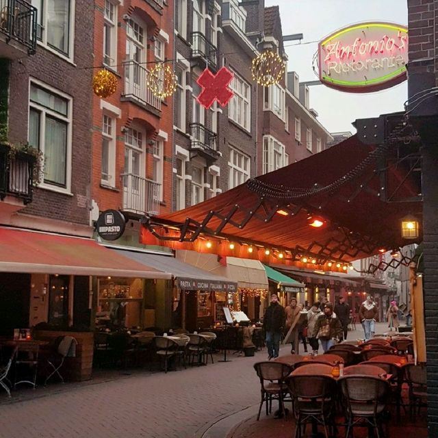 Best area in Amsterdam for food and drink