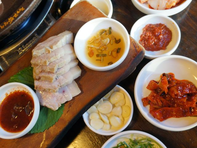 Jeju’s Black Pork Street