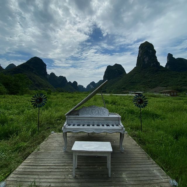 Shili Gallery + 20 RMB Scenic Spots