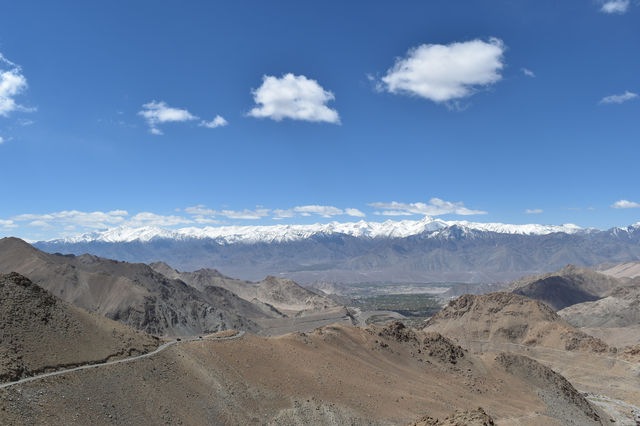 On the way to nubra Valley 