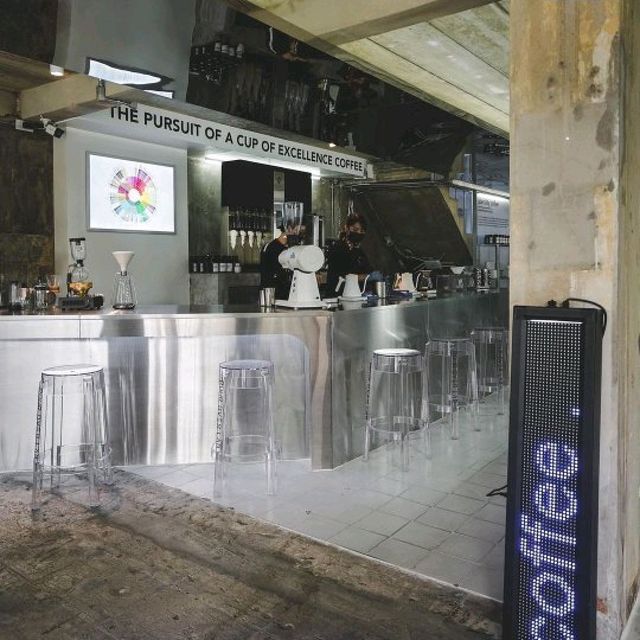 POUR OVER LAB Coffeshop