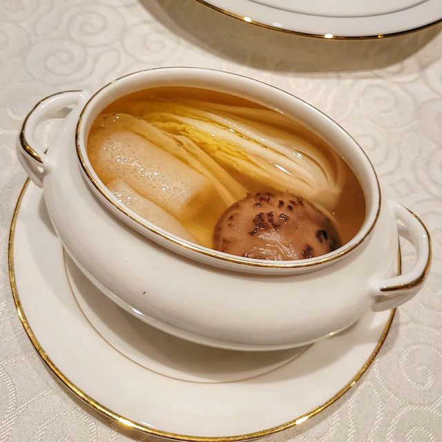 川菜cross粵菜的獨家美食｜顏府御膳
