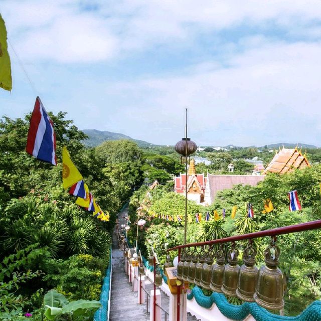 ชมถ้ำมังกรสวรรค์  วัดบ้านถ้ำ กาญจนบุรี