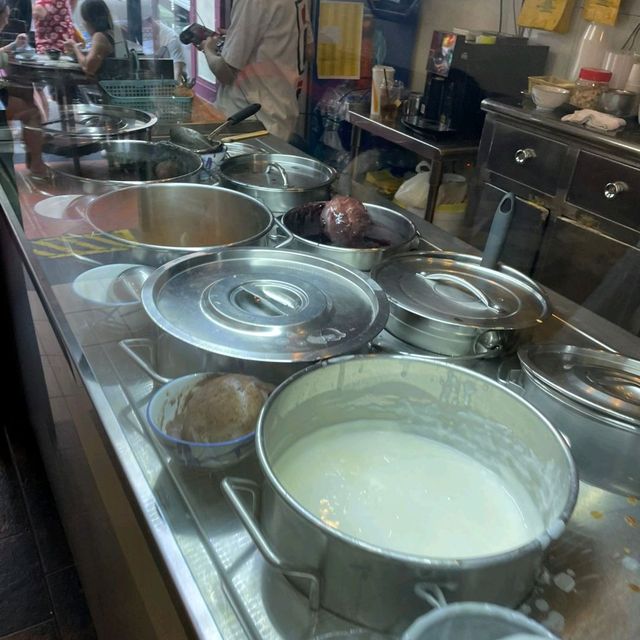 Ah Chew Desserts