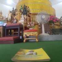 วัดพระศรีมหาธาตุวรมหาวิหาร บางเขน