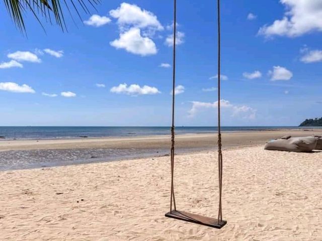ที่พักติดทะเล @ The Dewa koh chang