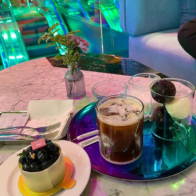 몬드리안호텔 🍹