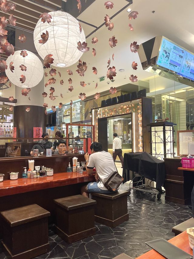 曼谷｜值得一試BANKARA RAMEN拉麵店🍜