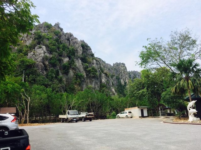 อุทยานแห่งชาติเขาสามร้อยยอด
