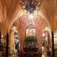 Floral Cafe'