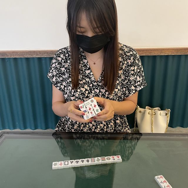 Fancy having a meal on a Mahjong table?