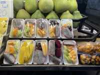 กระบี่ซิตี้ไนท์มาร์เก็ต ตลาดของสดยามค่ำคืน