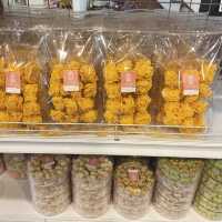 บ้านขนมไทย สอง-แสน