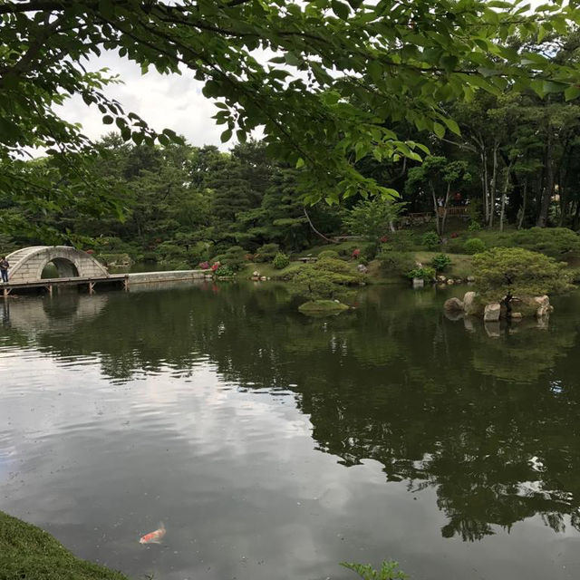 四季的風景的濃縮 - 廣島縮景園