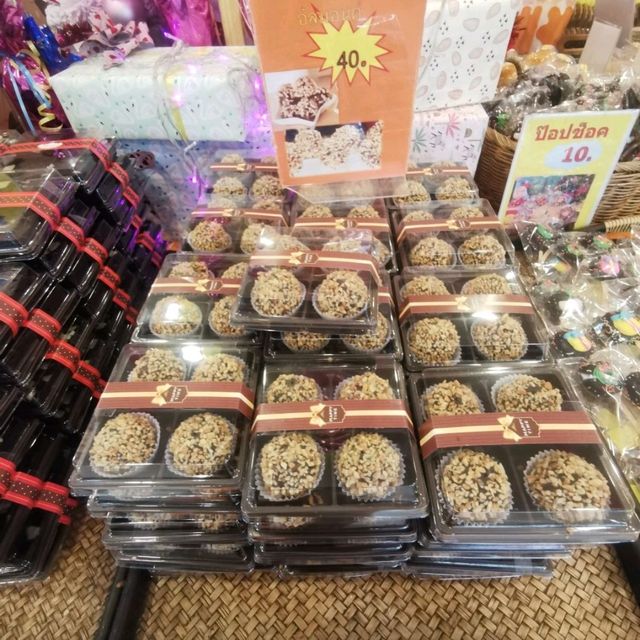 เค้กบ้านสวน​   ของฝากจากวังน้อย