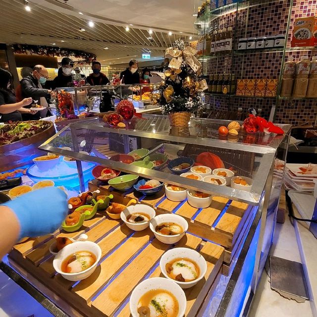 皇家太平洋酒店 ~ 柏景餐廳 ~ 聖誕午餐2021 