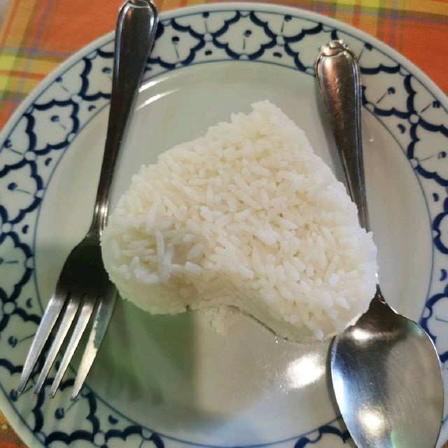 ครัวแดนใต้ (Krua Dan Tai Restaurant) 