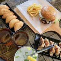 AyoAyo Cafe