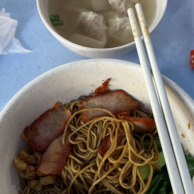 mount Austin night market local pasam malam