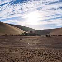 Mingsha Mountain Crescent Spring