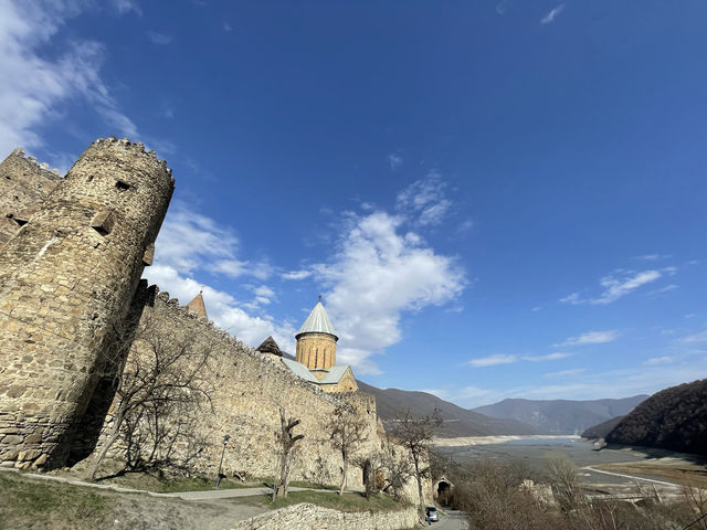 Ananuri Fortress