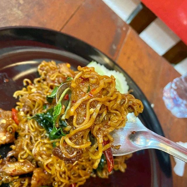 ร้านกะเพราบ้านนอก @ระยอง