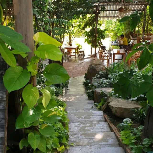 เถียงนา coffee & Bakery Farm 