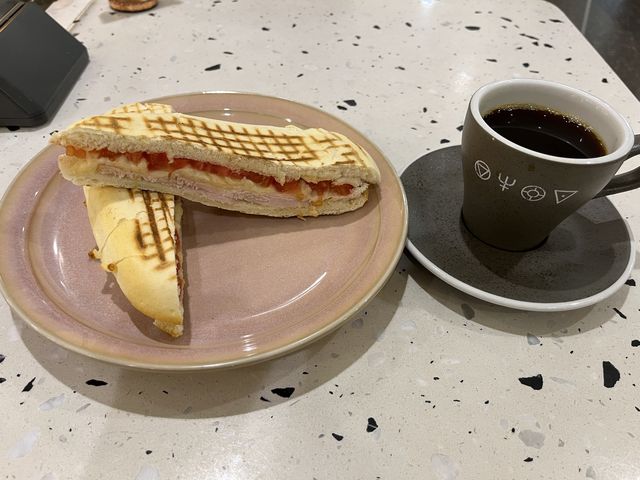尖沙咀舒適cafe