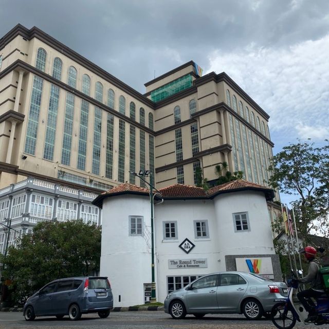 Waterfront Hotel Kuching.. amazing location 