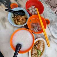The Legendary Beef Noodles & Porridge