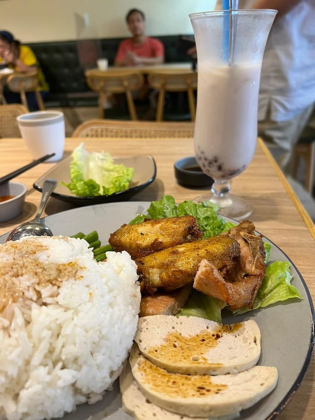 親民越式三寶飯
