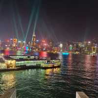 維多利亞港 ，璀璨夜景！東方之珠！