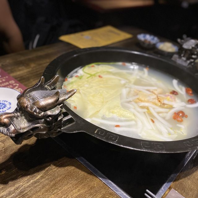 豪華宮廷火鍋
