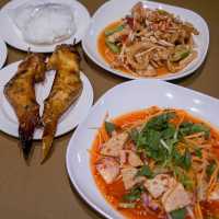 ส้มตำร้อยเอ็ดเจ็ดยอด สาขาลำปาง