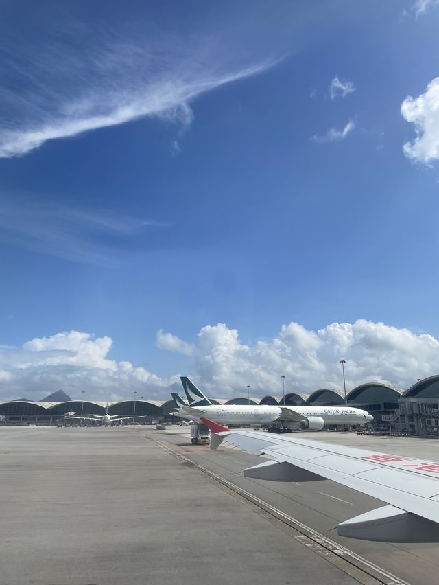 0+3的頭啖湯直擊香港國際機場🤩