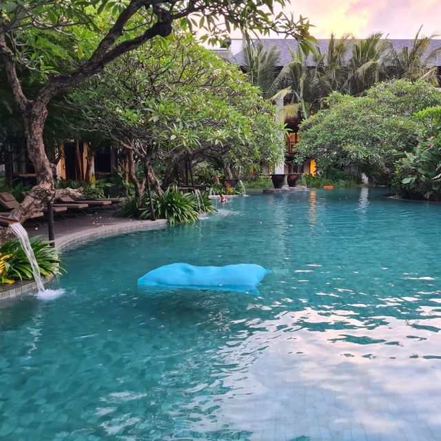 RAMAYANA SUITE & RESORT KUTA BEACH BALI