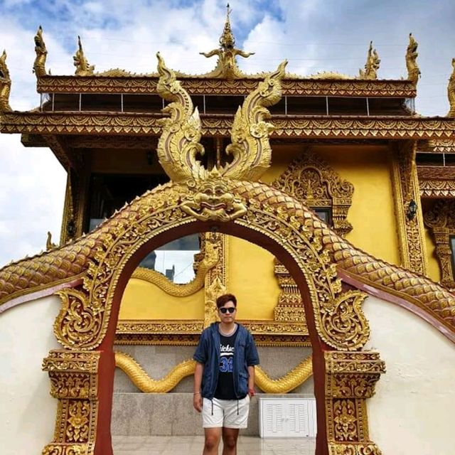 วัดสีทองศูนย์รวมพลังศรัทธาของคนชัยภูมิ 